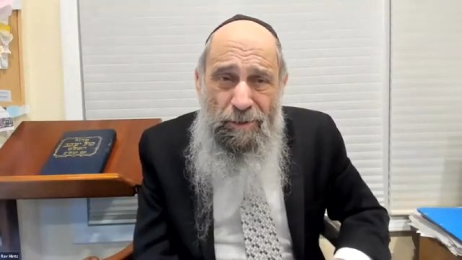 How can an eclipse be a bad omen? Can I watch it? | Ask the Rabbi Live with Rabbi Chaim Mintz