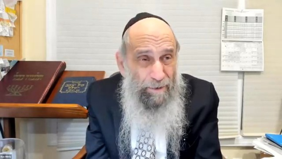 Should Jews fight back when attacked? | Ask the Rabbi Live with Rabbi Chaim Mintz