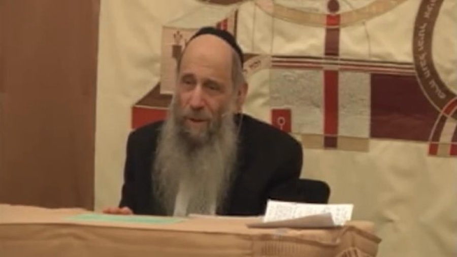 Jew Buried in a Non-Jewish Cemetery? - Ask the Rabbi Live with Rabbi Mintz