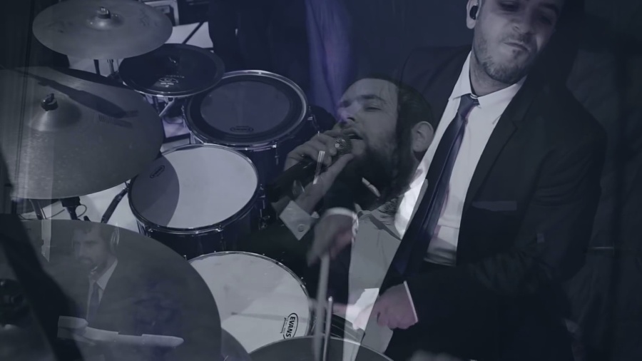 Blue Melody ft. Shmueli Ungar - "Lama"