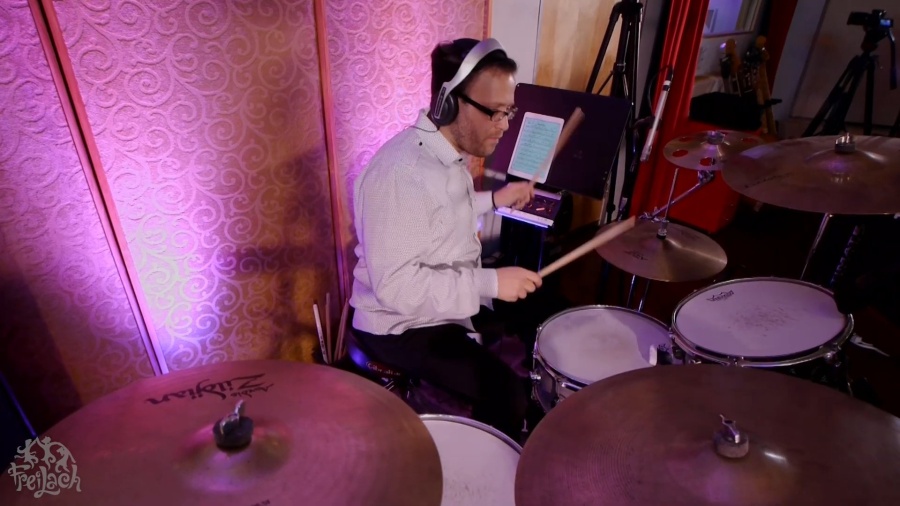 In the Studio: The 8th Note (Composed by Yossi Green) Freilach Band ft. Levi Cohen