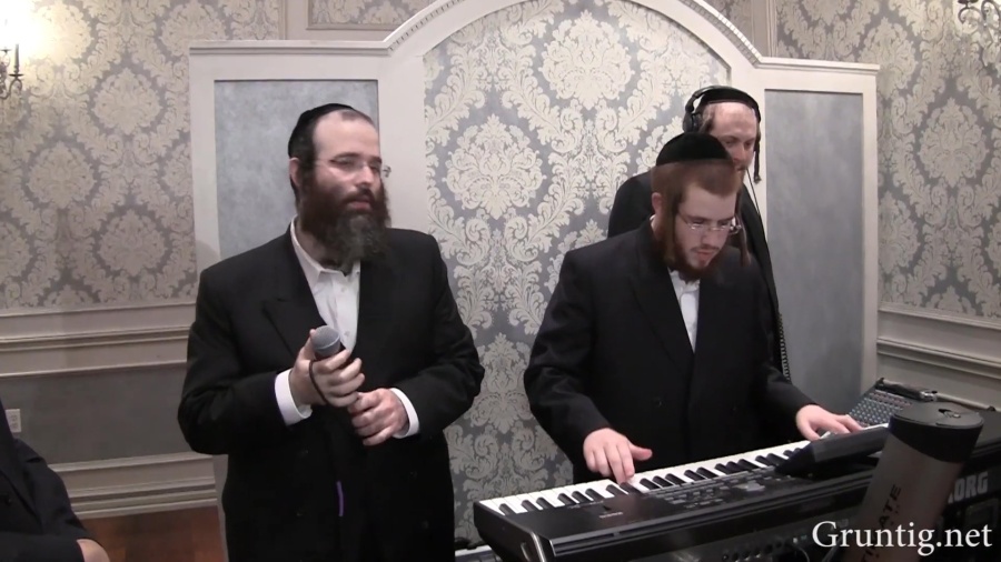 Shloime Taussig With Avrumi Berko Rocking - Second Dance