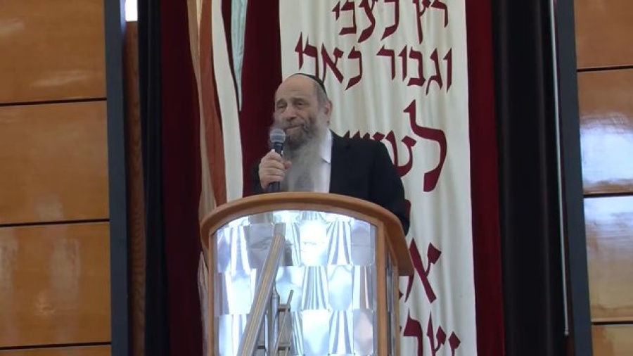 How Do I Build My Emunah (Faith) in G-d? - Ask the Rabbi Live with Rabbi Mintz