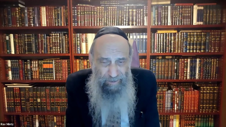 I'm an older single, what should I do? | Ask the Rabbi Live with Rabbi Chaim Mintz