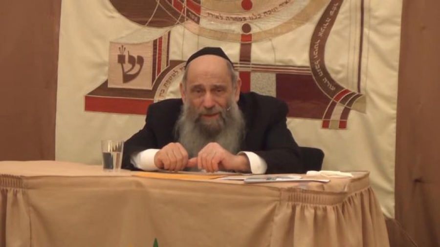 Modern War with Amalek? - Ask the Rabbi Live with Rabbi Mintz