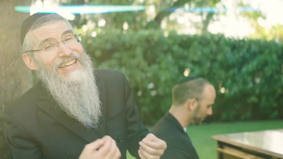 Ein Od Milvado - Tomer Adaddi & Avraham Fried