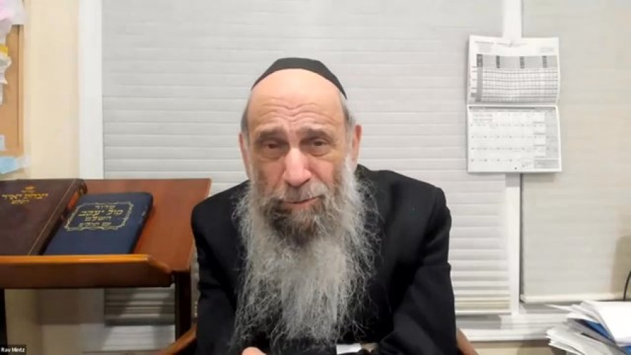 Should we dump Trump because of dinner with antisemites? | Ask the Rabbi Live with Rabbi Chaim Mintz