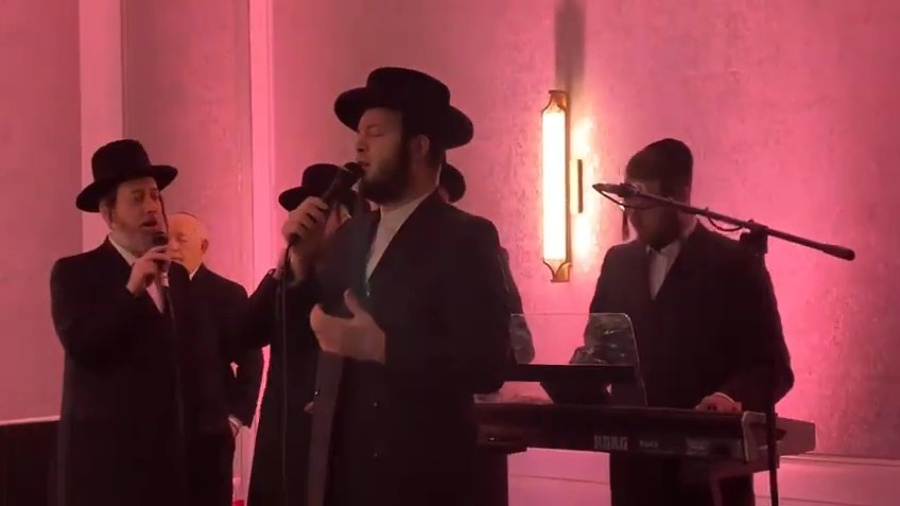 Motty Ilowitz emotional Chuppa gramen - מאטי אילאוויטש חופה מרגשת