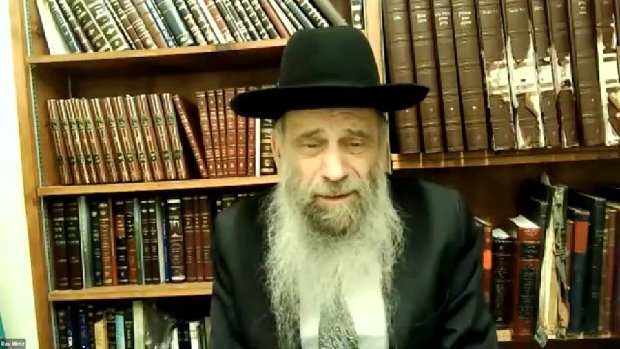 How many mishloach manos do I need to give? | Ask the Rabbi Live with Rabbi Chaim Mintz