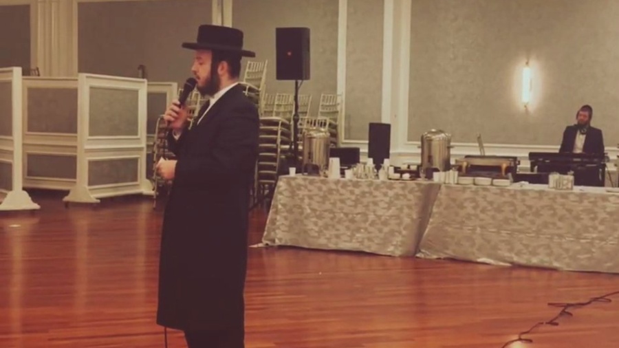 English Mitzva Tantz - Motty Ilowitz - for groom who lost his father during covid.