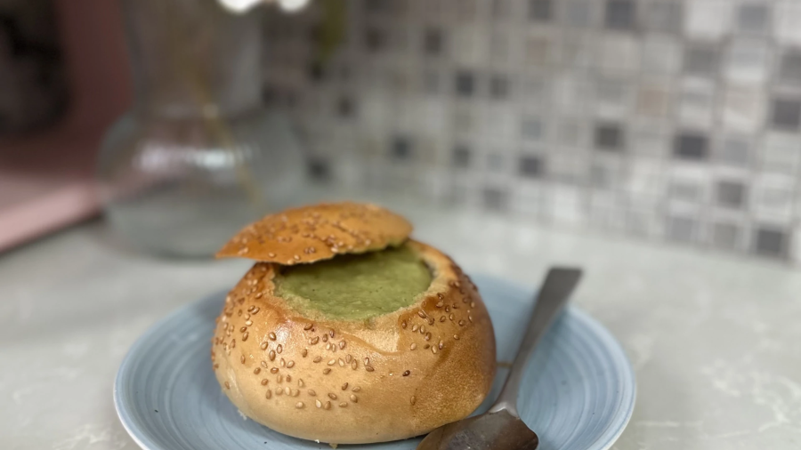 Dairy-Free Creamy Broccoli Soup in Bread Bowls! 