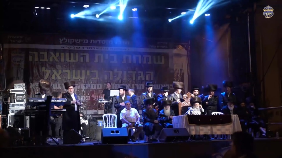 Michoel Schnitzler simchas beis hashoeva 2018|מיכאל שניצלער מישקולץ שמחת בית השואבה תשע"ט