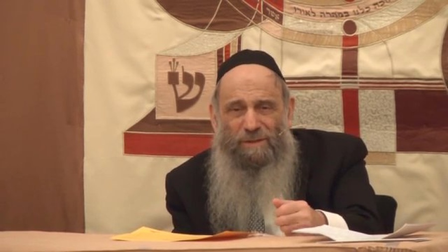 "Passover Seder Express"? - Ask the Rabbi Live with Rabbi Mintz