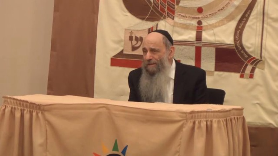 Why Don't My Religious Neighbors' Kids Play with My Kids? - Ask the Rabbi Live with Rabbi Mintz