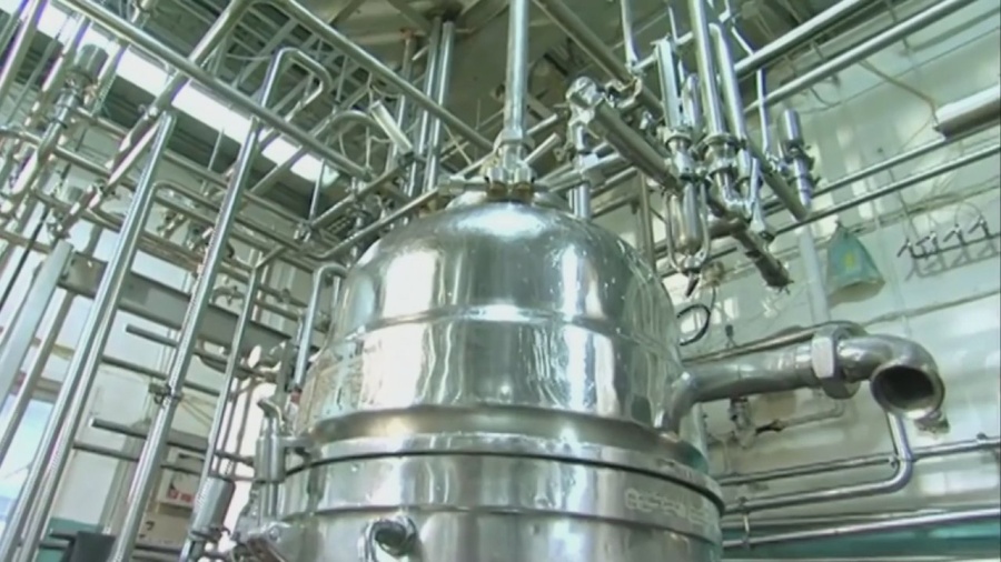 תמונות חיים - וועלט לייוו - תעשיית חמאה בבית ובפקטרי - Live photos - World Live - butter industry at home and in factories