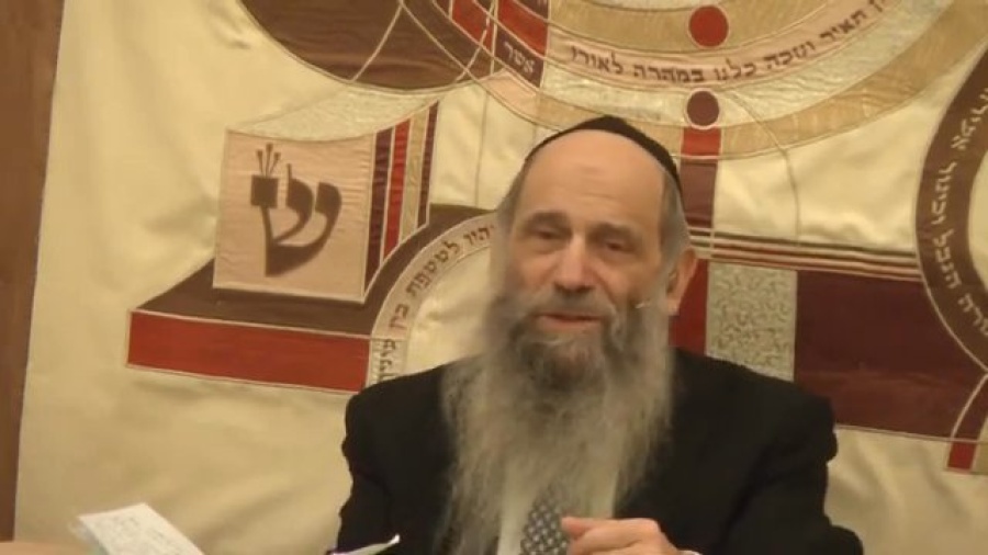 My Non-Jewish Father - Can He be My "Shabbos Goy"? - Ask the Rabbi Live with Rabbi Mintz