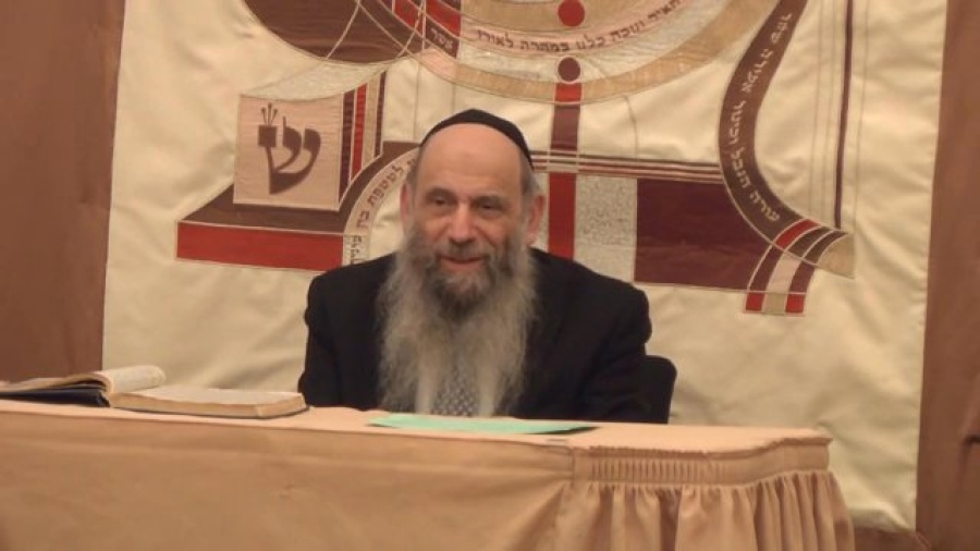 "Shabbos" vs. "Shabbat" - Which is Holier? - Ask the Rabbi Live with Rabbi Mintz