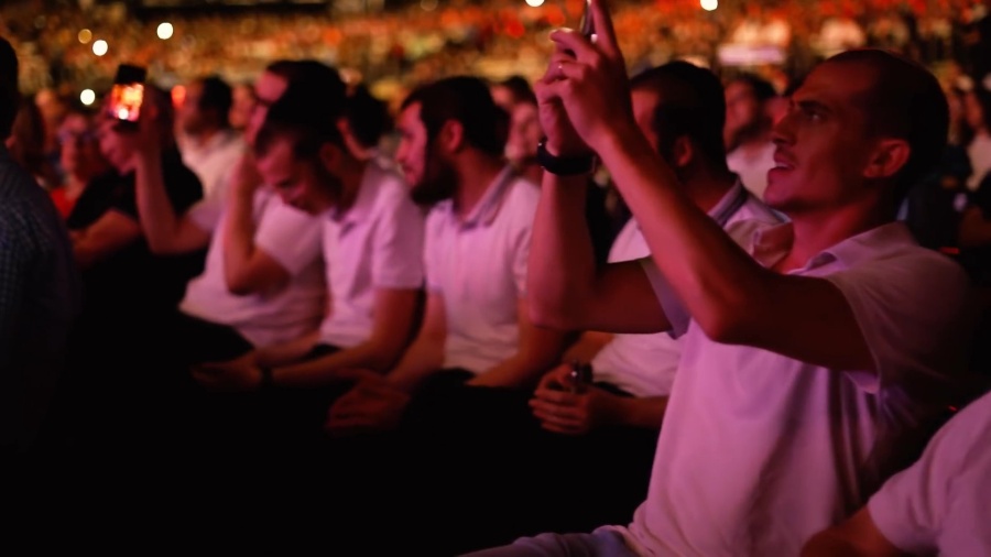 מחרוזת ישראלית - שוואקי לייב פארק | Israeli Medley - Shwekey Live Park