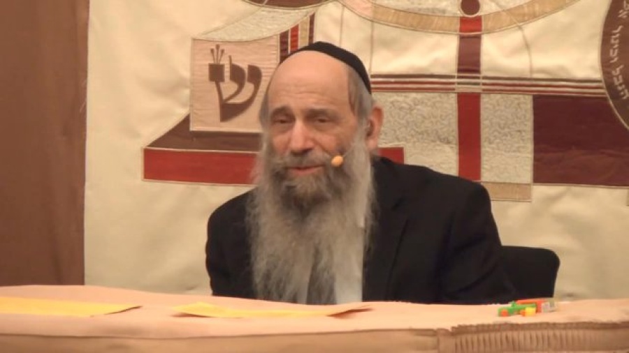 Whats a Women's role in Finding a Shidduch? - Ask the Rabbi Live with Rabbi Mintz