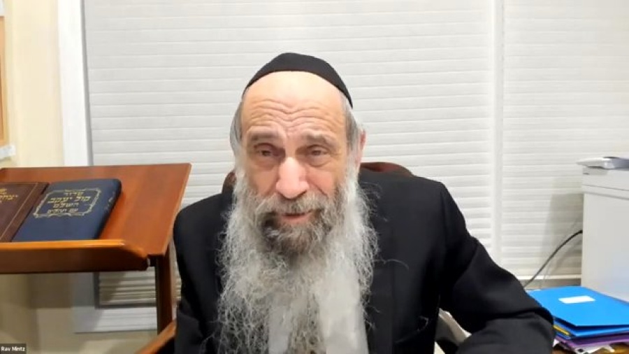 Smartphones in shul? | Ask the Rabbi Live with Rabbi Chaim Mintz