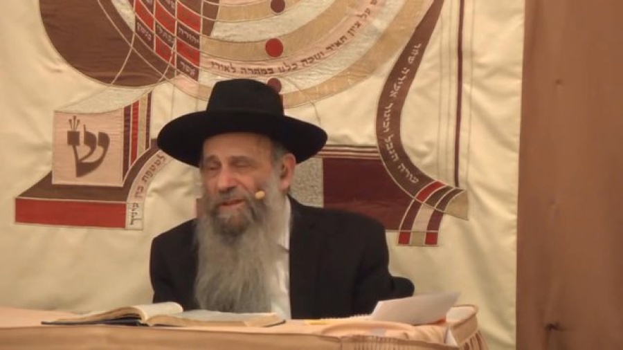 "Cross-Dressing" - Is it Permitted on Purim? - Ask the Rabbi Live with Rabbi Mintz