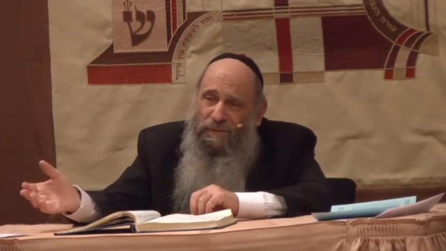 Jewish New Year - Nissan or Tishrei? Ask the Rabbi Live with Rabbi Mintz