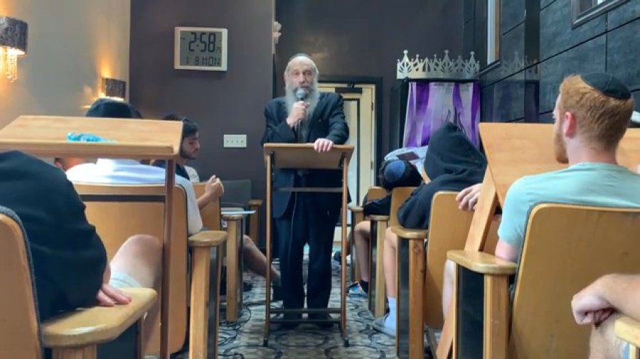 How do I combat my feelings of emptiness and disconnect? | Ask the Rabbi Live with Rabbi Chaim Mintz