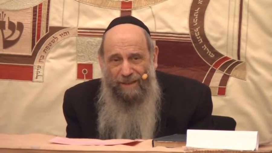 Moshe Rabbeinu fit to be a leader? - Ask the Rabbi Live with Rabbi Mintz