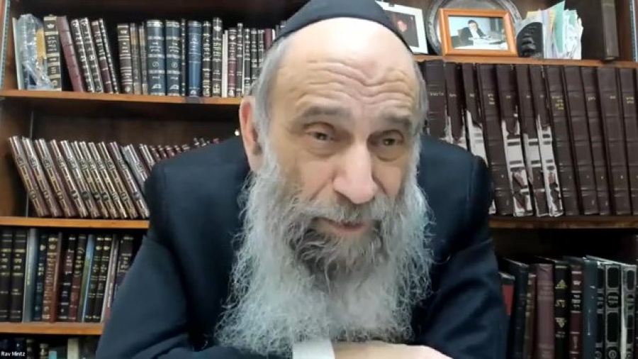 How do I make sure not to be a slave to my cellphone? | Ask the Rabbi Live with Rabbi Chaim Mintz