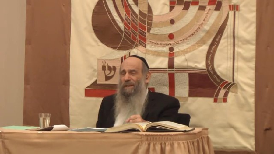 Are All of the High Holy Days Connected? - Ask the Rabbi Live with Rabbi Mintz