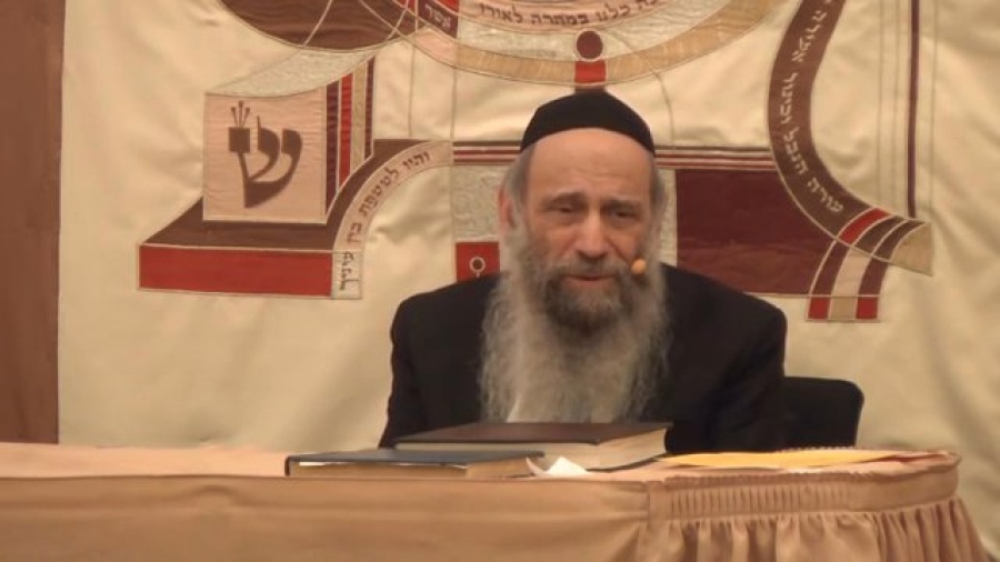 Why don't we have a Extra day of Chanukah in the US? - Ask the Rabbi Live with Rabbi Mintz