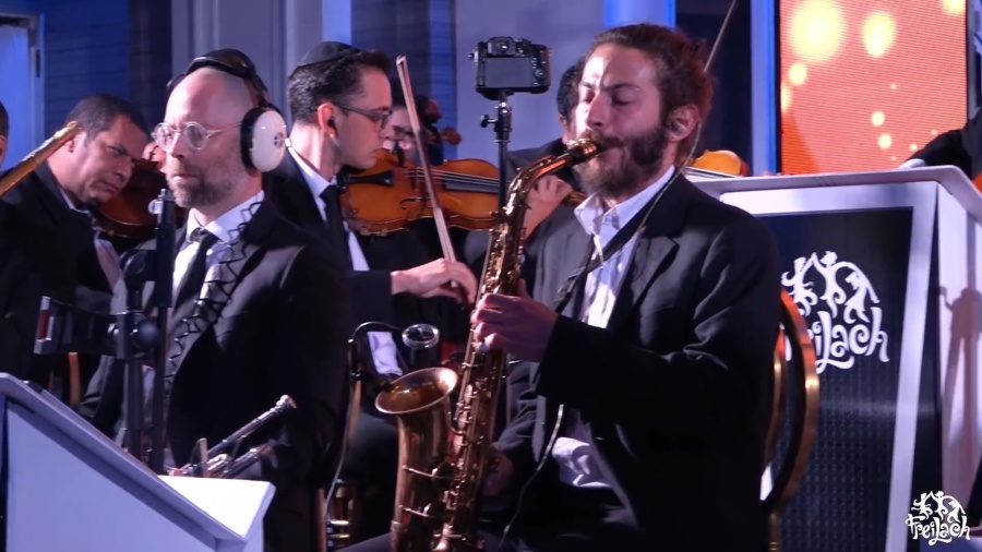 Abba Iti – Freilach ft. Itzik Dadya, Yossi Lax & Yedidim