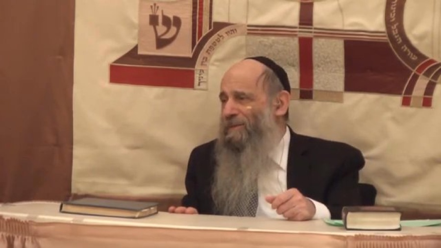 Mishloach Manot for Enemies? - Ask the Rabbi Live with Rabbi Mintz