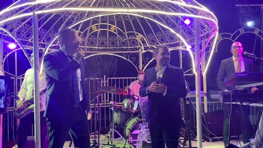 ביצוע מטורף!!! 🔥🔥🔥 משה לוק ויוסי ברגר - שמעתי (הנני רופא לך) | ישראל סוסנה ותזמורתו