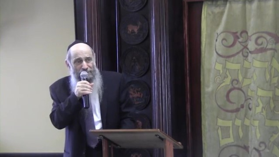 When do we Read Megillat Yoel? - Ask the Rabbi Live with Rabbi Mintz