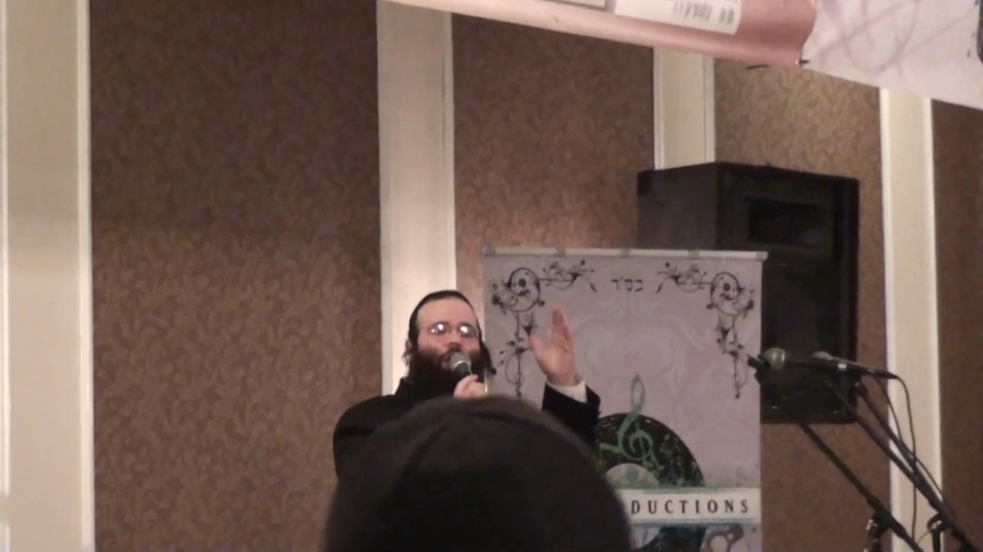 Shloime Taussig SINGS Yehi Yehi AT Melaveh Malkah with the Stars