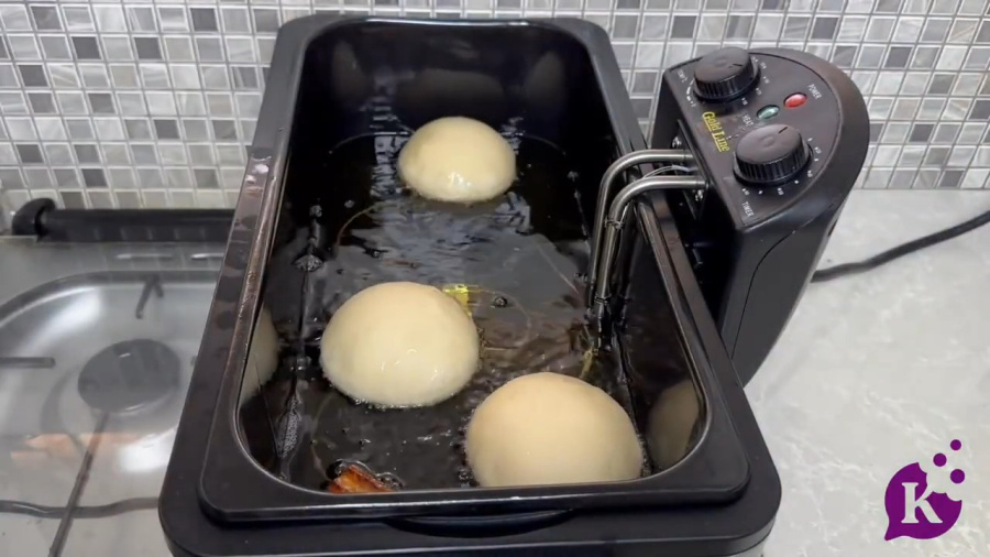  Rena Tuchinsky's Secrets To Gourmet Donuts! 