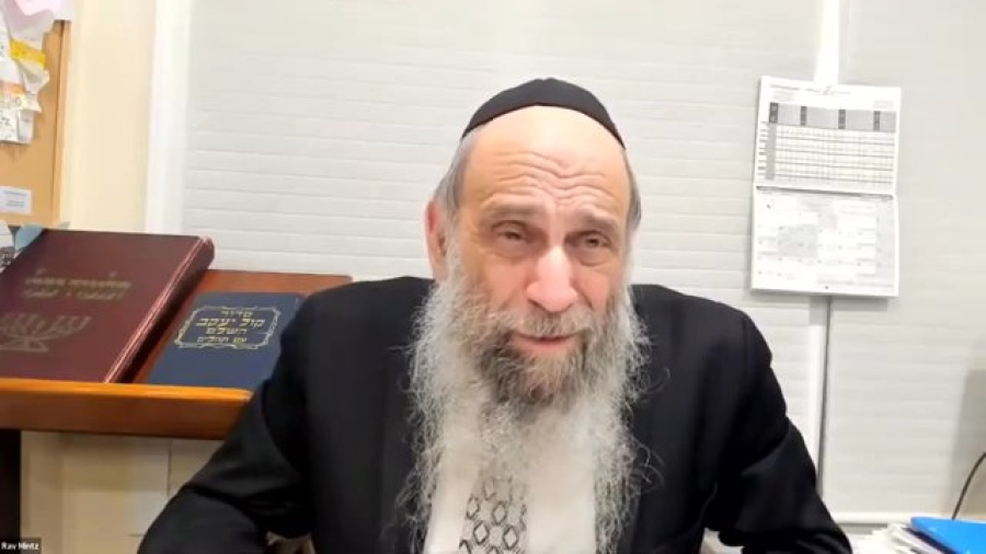 Does Judaism have a dress code for men? | Ask the Rabbi Live with Rabbi Chaim Mintz