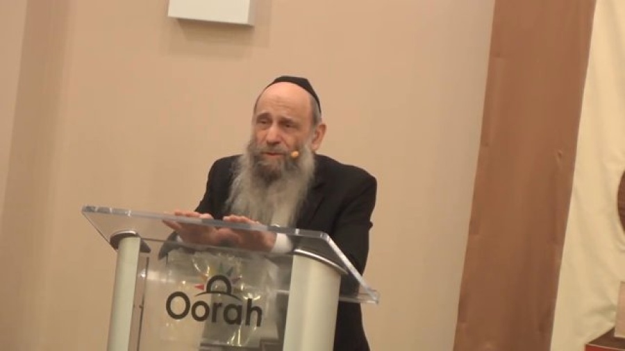 Why does a girl cover her hair when she's Married?- Ask the Rabbi Live with Rabbi Mintz