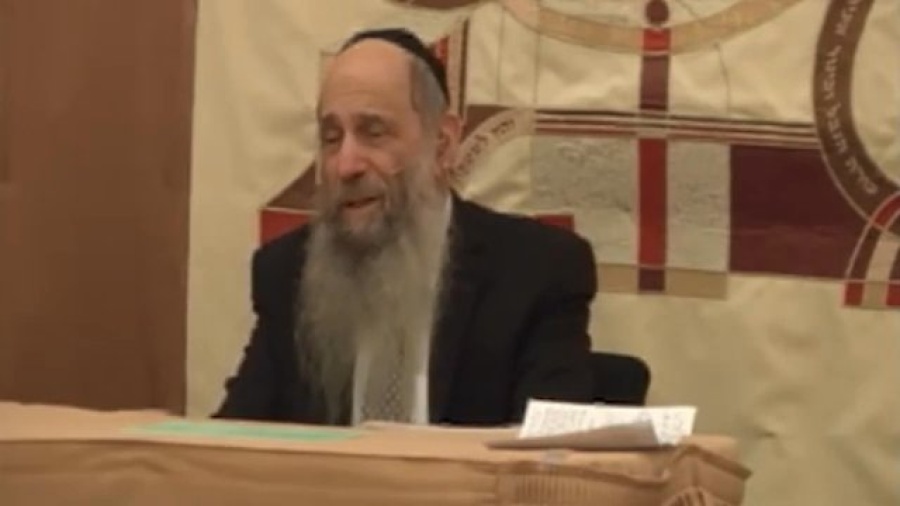 Is Physical Appearance Important in Jewish Marriage? - Ask the Rabbi Live with Rabbi Mintz