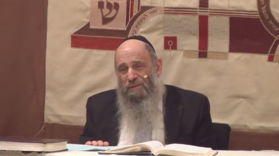 Polygamy - Does Judaism Allow it? - Ask the Rabbi Live with Rabbi Mintz