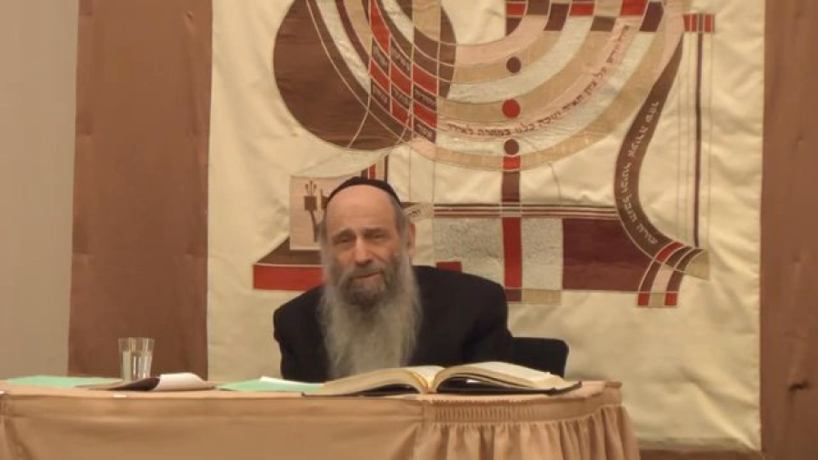 What Is the Most Important Thing to Do on the High Holy Days? - Ask the Rabbi Live with Rabbi Mintz