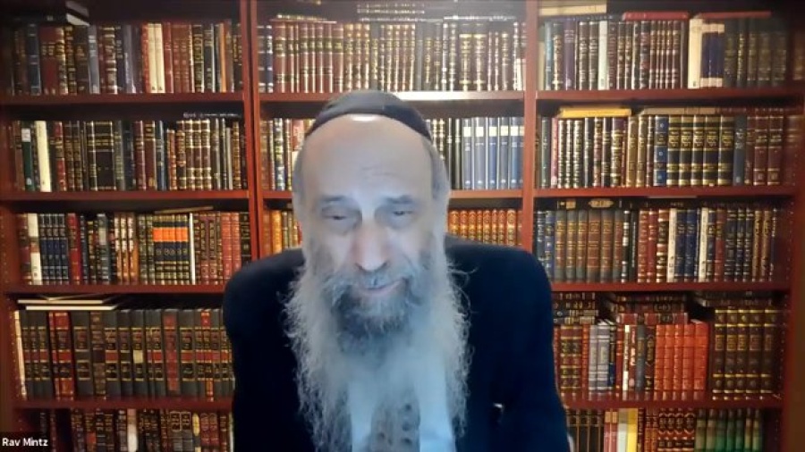 Prayers and shiva for the victims of Surfside tragedy| Ask the Rabbi Live with Rabbi Chaim Mintz