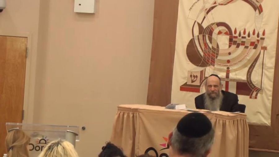 Are You Allowed to Benefit from a Tallis Bag? - Ask the Rabbi Live with Rabbi Mintz