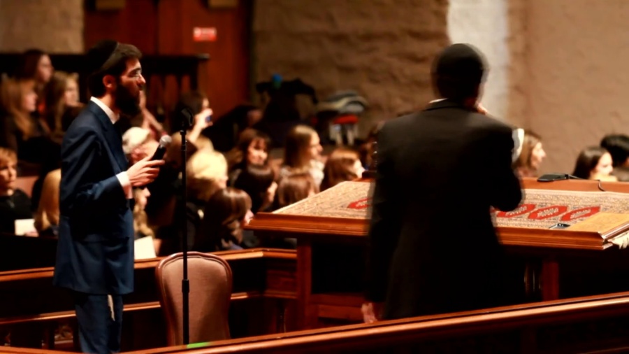 Shmueli sings at a Chuppah, Mi Bon Siach