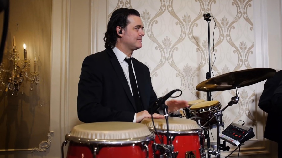 Ne'eman - A Harmonious Duet. Yehuda Aderet with Yoely Polatseck - Zemiros Group