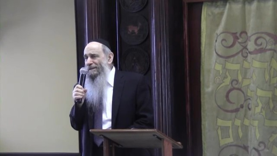 "Concentration During Prayer" - Any Ideas? - Ask the Rabbi Live with Rabbi Mintz